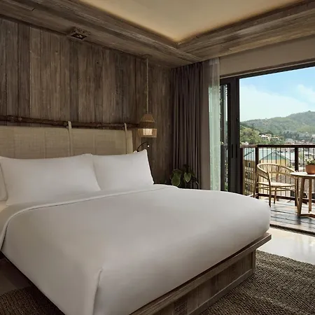 Dinso Resort & Villas Phuket, Vignette Collection By Ihg Patong Exterior photo Deluxe Ocean View