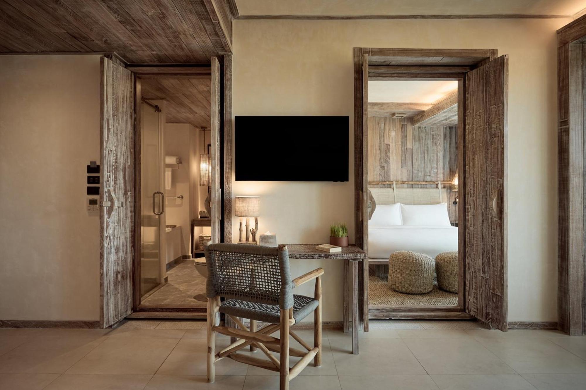 होटल Dinso & Phuket, Vignette Collection By Ihg Patong